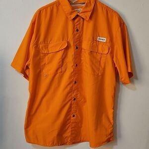 Magellan Outdoors Men's XL Solid Short Sleeve Fishing Shirt  moisture wicking